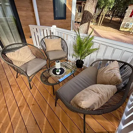 营地 Mobile Homes Eva 比奥格勒·纳·莫鲁